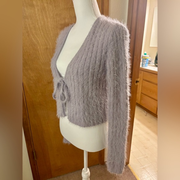 Garage Lilac Fuzzy Cropped Front Tie Cardigan - Picture 2 of 5